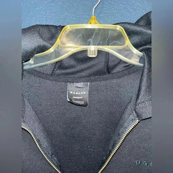 Oakley full zip sweat shirt sz M Unisex - Picture 2 of 3